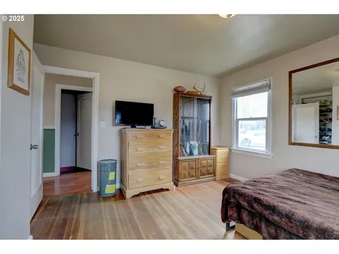 325 E 11th Street The Dalles OR 97058