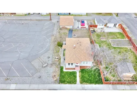 325 E 11th Street The Dalles OR 97058