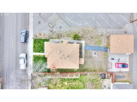 325 E 11th Street The Dalles OR 97058