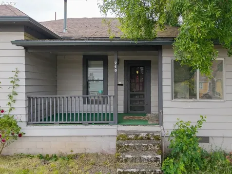 740 S 6th Street Cottage Grove OR 97424