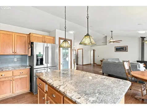 504 N Lark Drive Ridgefield WA 98642