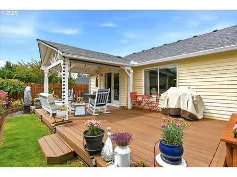 504 N Lark Drive Ridgefield WA 98642