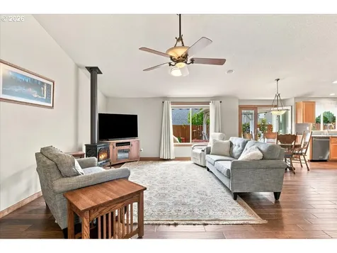 504 N Lark Drive Ridgefield WA 98642