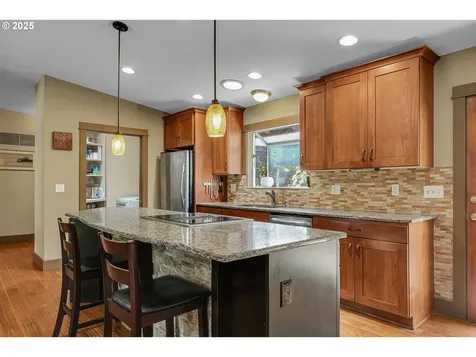 180 NW 107th Avenue Portland OR 97229