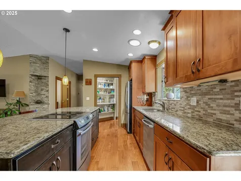 180 NW 107th Avenue Portland OR 97229
