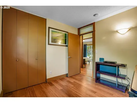 180 NW 107th Avenue Portland OR 97229