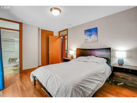 180 NW 107th Avenue Portland OR 97229