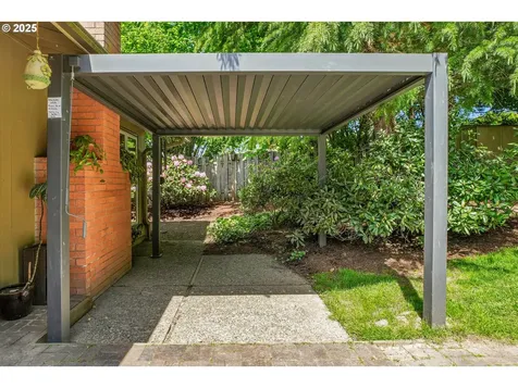 180 NW 107th Avenue Portland OR 97229