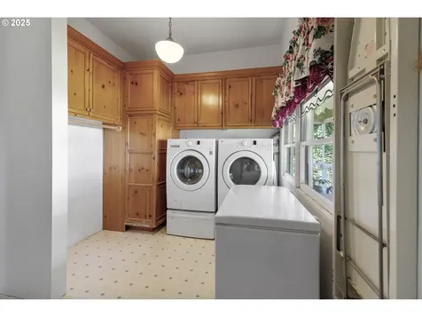 4403 NE 290th Street La Center WA 98629