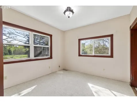 4403 NE 290th Street La Center WA 98629