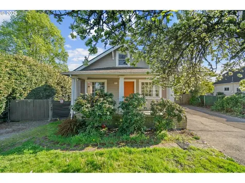 12020 NE San Rafael Street Portland OR 97220