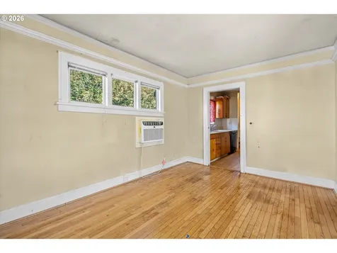 12020 NE San Rafael Street Portland OR 97220