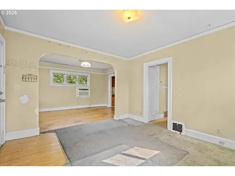 12020 NE San Rafael Street Portland OR 97220