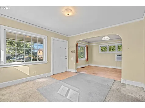 12020 NE San Rafael Street Portland OR 97220
