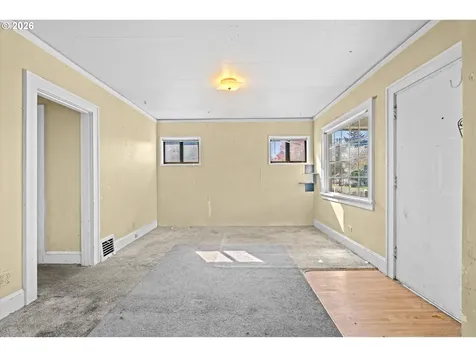 12020 NE San Rafael Street Portland OR 97220