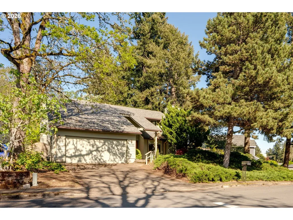 18140 Stonewood Drive Gladstone OR 97027