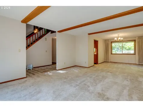 18140 Stonewood Drive Gladstone OR 97027
