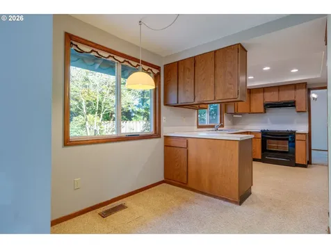 18140 Stonewood Drive Gladstone OR 97027