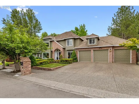 14135 Edenberry Drive Lake Oswego OR 97035