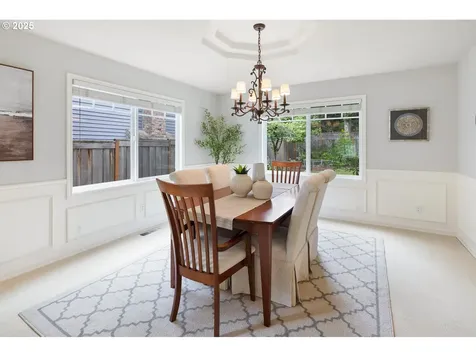14135 Edenberry Drive Lake Oswego OR 97035