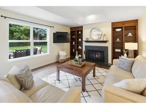 14135 Edenberry Drive Lake Oswego OR 97035