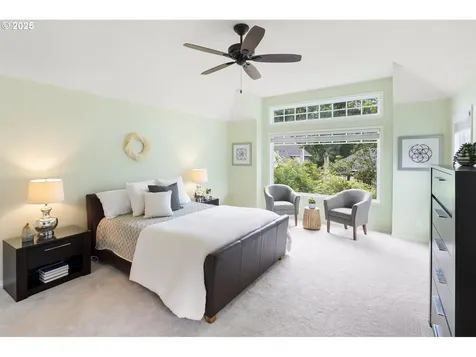 14135 Edenberry Drive Lake Oswego OR 97035