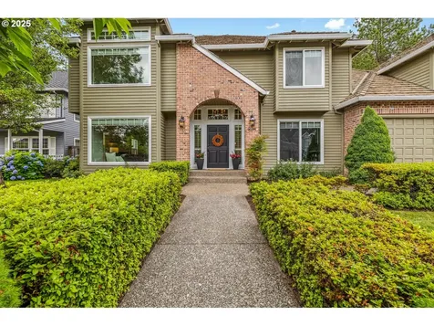 14135 Edenberry Drive Lake Oswego OR 97035