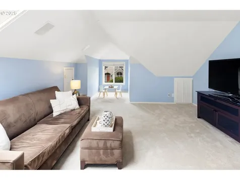 14135 Edenberry Drive Lake Oswego OR 97035