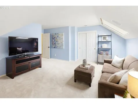 14135 Edenberry Drive Lake Oswego OR 97035