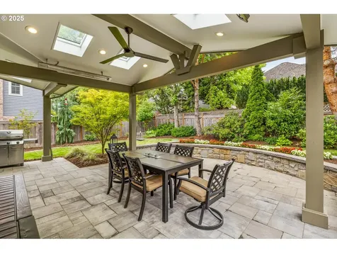14135 Edenberry Drive Lake Oswego OR 97035