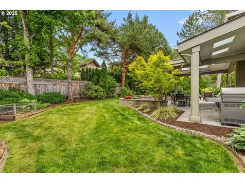 14135 Edenberry Drive Lake Oswego OR 97035