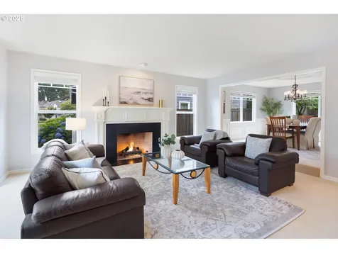 14135 Edenberry Drive Lake Oswego OR 97035