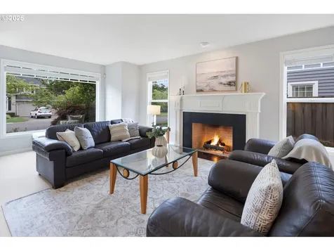14135 Edenberry Drive Lake Oswego OR 97035