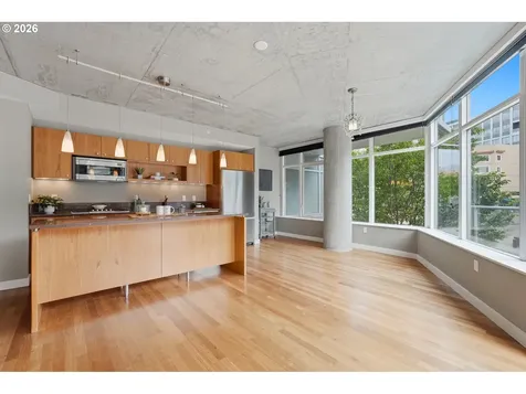 1926 W Burnside Street Portland OR 97209