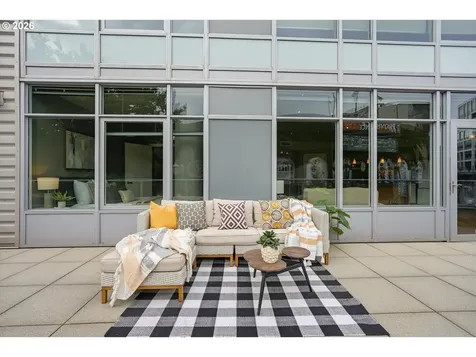 1926 W Burnside Street Portland OR 97209