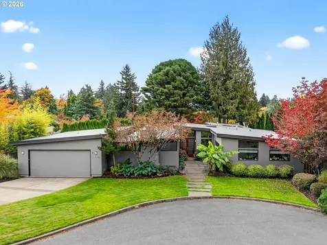 6736 SW Hamilton Court Portland OR 97225