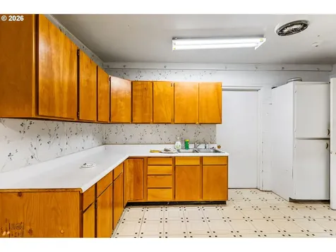 35113 Brewster Road Lebanon OR 97355