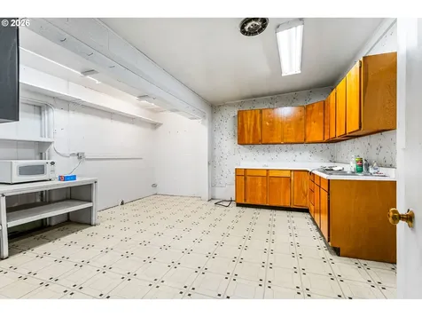 35113 Brewster Road Lebanon OR 97355