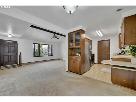 2480 Chuckanut Street Eugene OR 97408