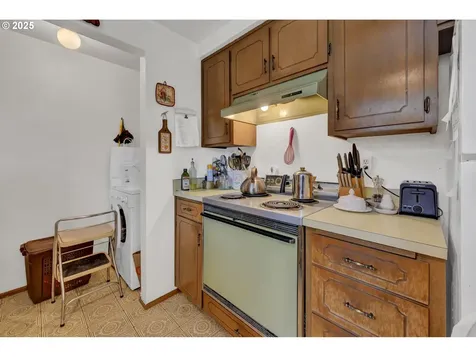 2480 Chuckanut Street Eugene OR 97408