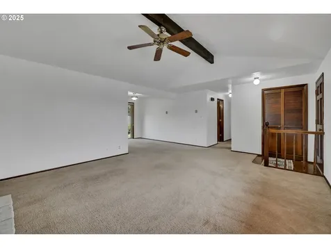 2480 Chuckanut Street Eugene OR 97408