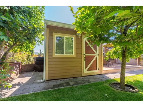 2803 Revere Street Woodburn OR 97071