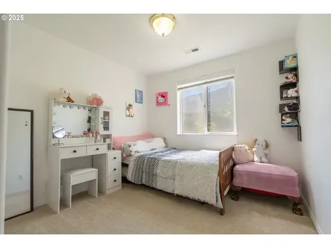 2803 Revere Street Woodburn OR 97071