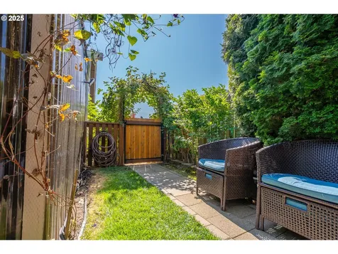 2803 Revere Street Woodburn OR 97071