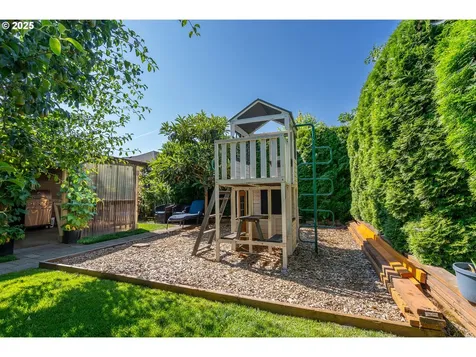 2803 Revere Street Woodburn OR 97071