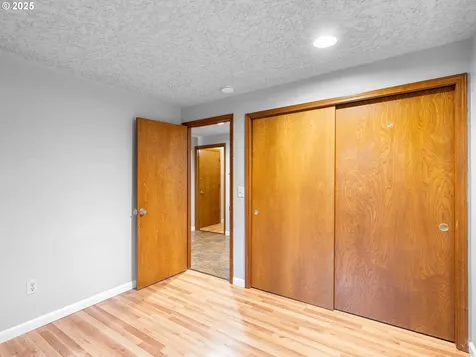 8607 NW 4th Avenue Vancouver WA 98665