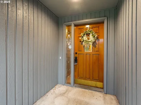 8607 NW 4th Avenue Vancouver WA 98665