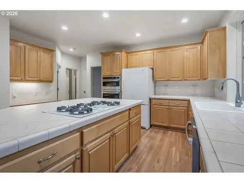 16860 SW Blackberry Lane Beaverton OR 97007