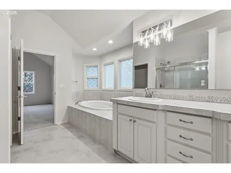 16860 SW Blackberry Lane Beaverton OR 97007