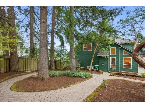 16860 SW Blackberry Lane Beaverton OR 97007